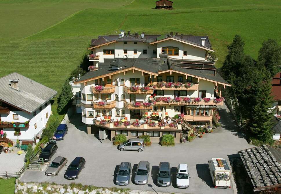 Hotel Innertalerhof cover