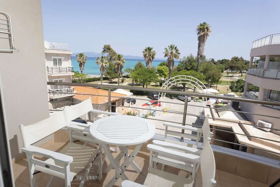 Hanioti Grandotel Hotel cover