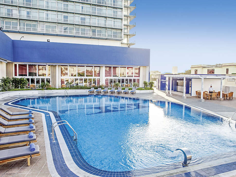 Tryp Habana Libre cover