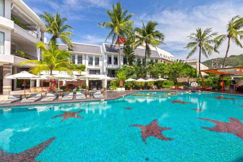 Sawaddi Patong Resort & Spa cover