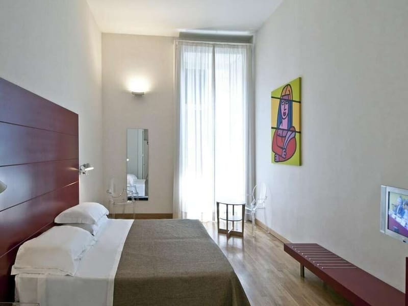 Hotel Piazza Bellini cover