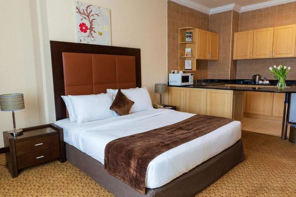 Kingsgate Hotel Doha cover