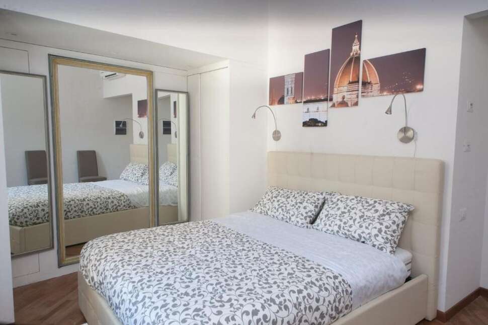 Le Tre Lune Suites cover