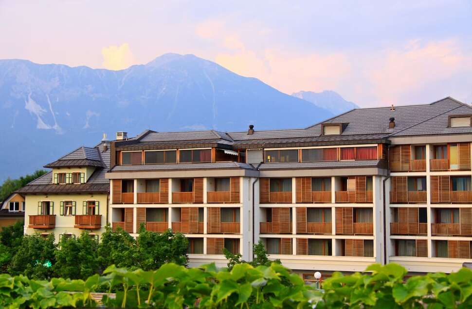 Best Western Premier Hotel Lovec cover