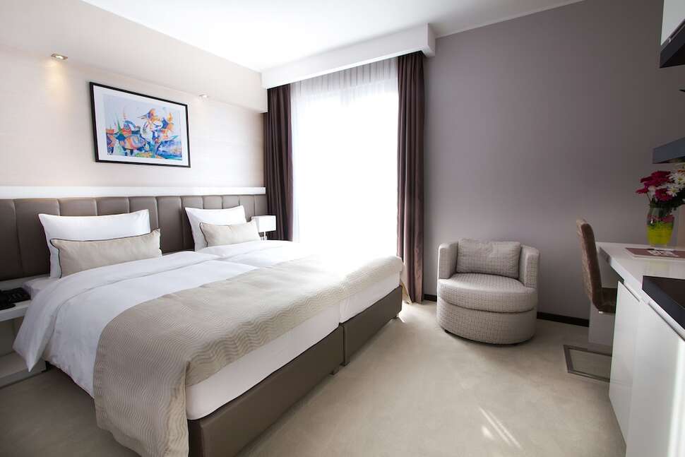 Garni Hotel Heritage Belgrade cover