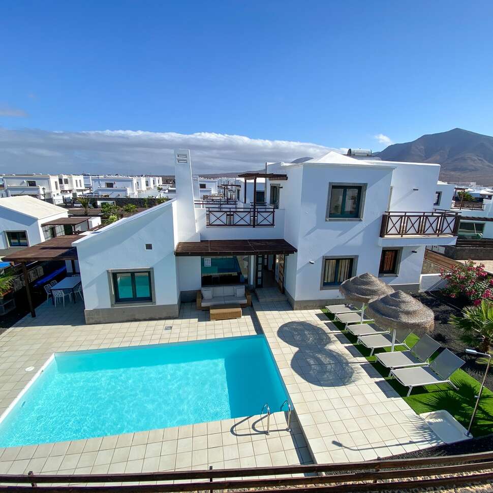 Villas Playa Blanca Beach Mate cover