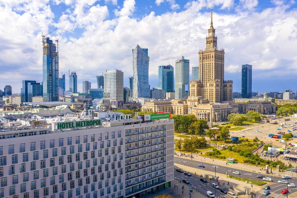 Hotel Metropol cover