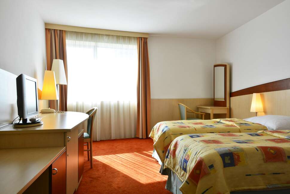 Olympik Artemis Hotel