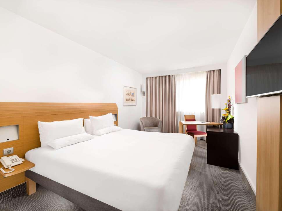 Novotel Budapest City & Budapest Congress Cen cover