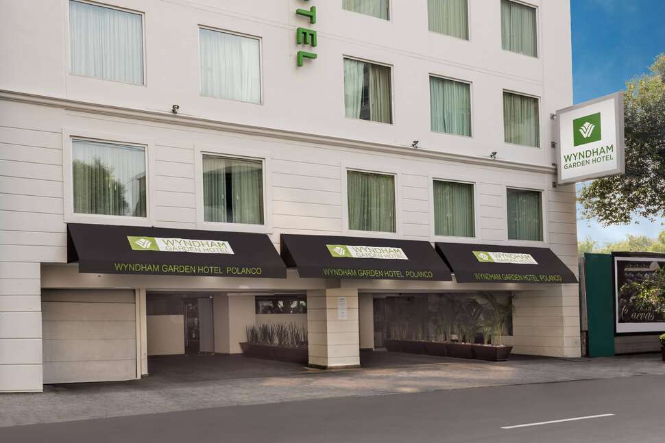 Wyndham Garden Mexico City Polanco cover