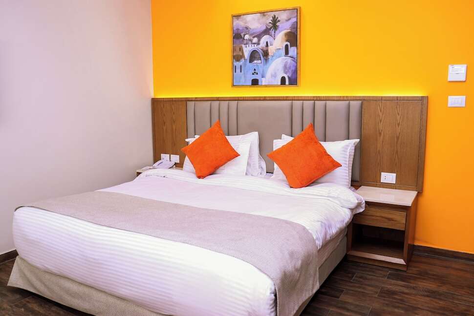 Almadiafa Hotel cover