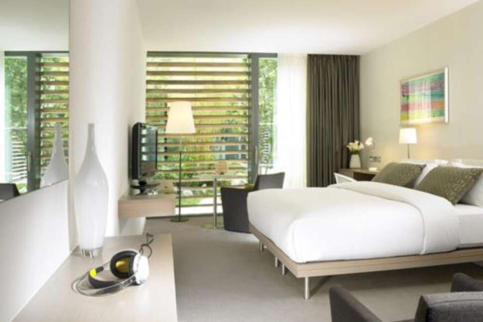 The Gibson Hotel cover