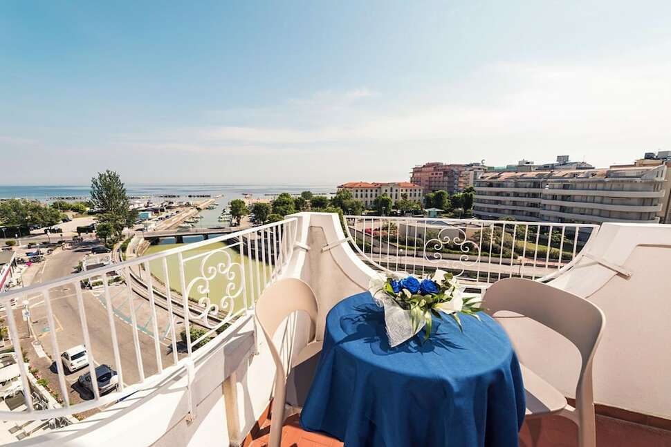 Hotel Alexander Cattolica cover