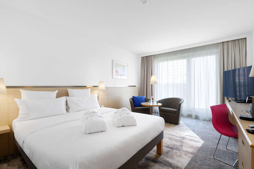 Novotel Berlin Mitte cover