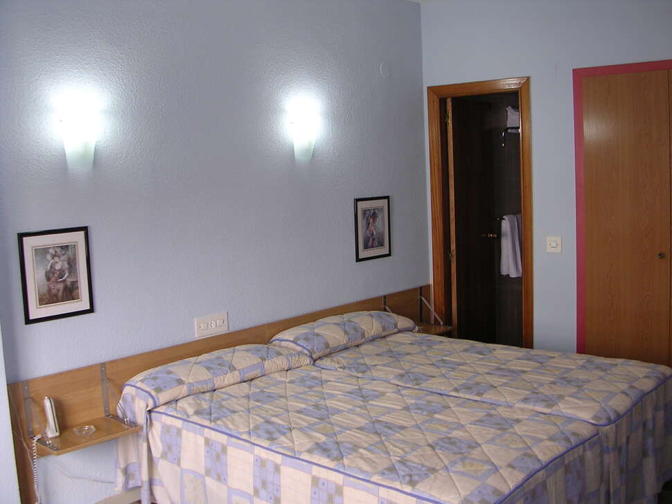 Hotel Porto cover