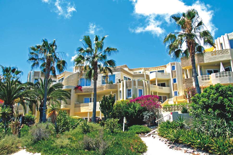 R2 Maryvent Beach Appartementen cover