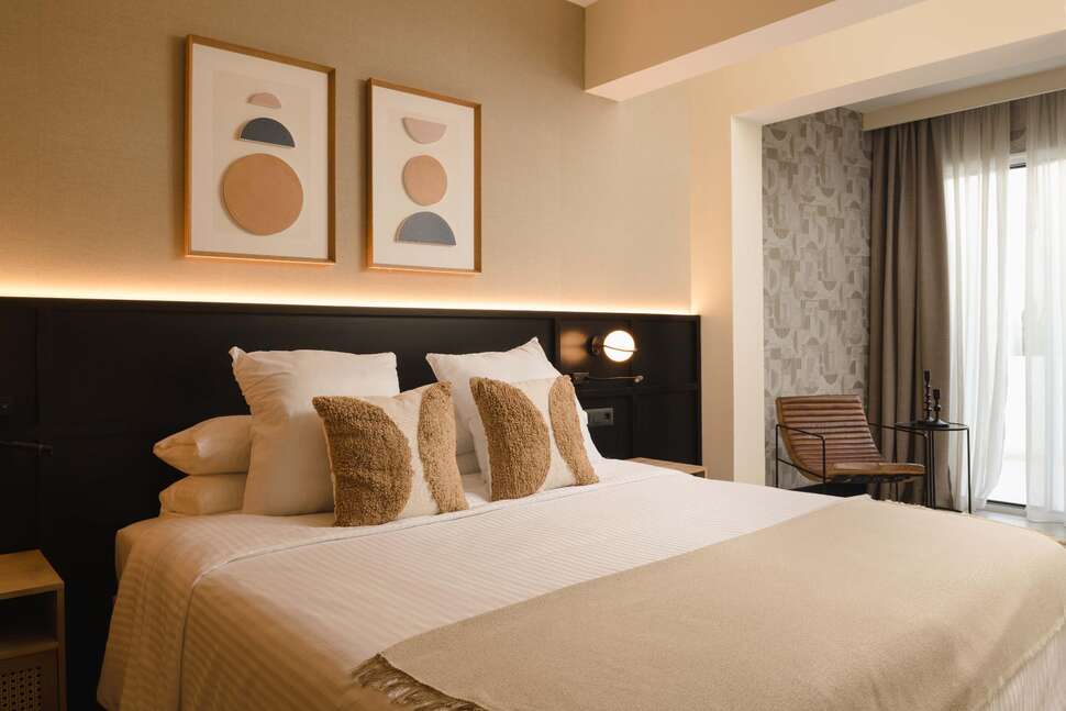 Blue Marina Suites cover
