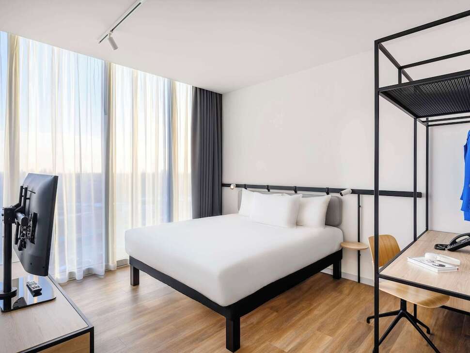 Ibis Budapest Stadium cover
