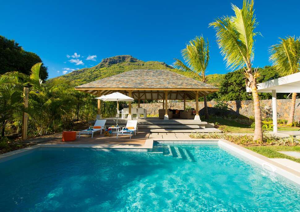Marguery Exclusive Villas Conciergery & Resor cover