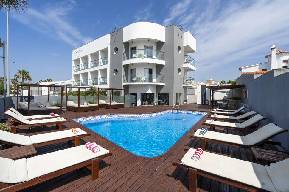 KR Hotel cover