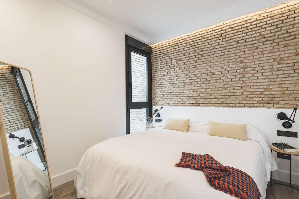 Uma Suites Parada del Marques