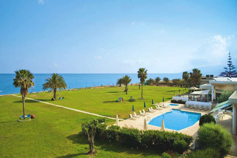 Natura Beach Hotel & Villas cover