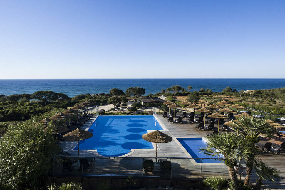 Vila Alba Resort cover