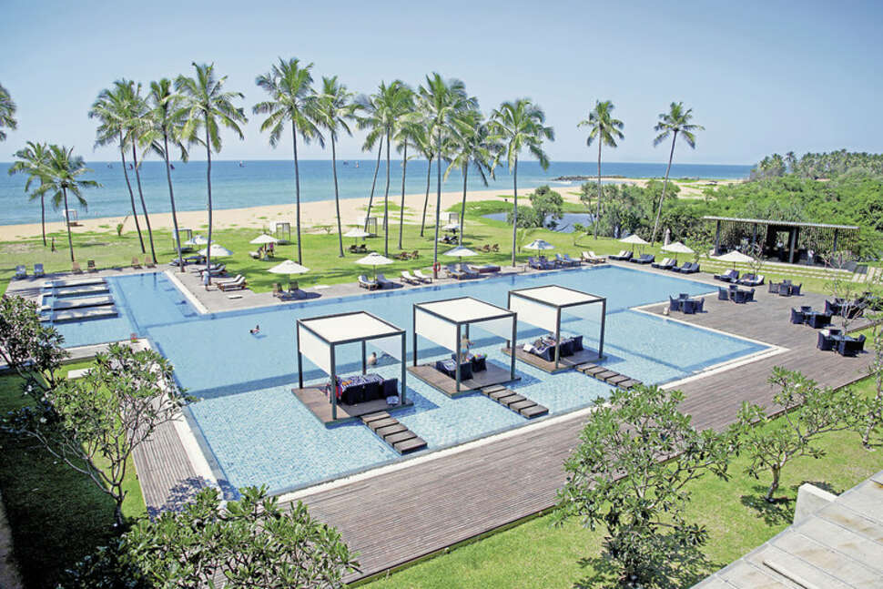 Suriya Luxury Resort cover