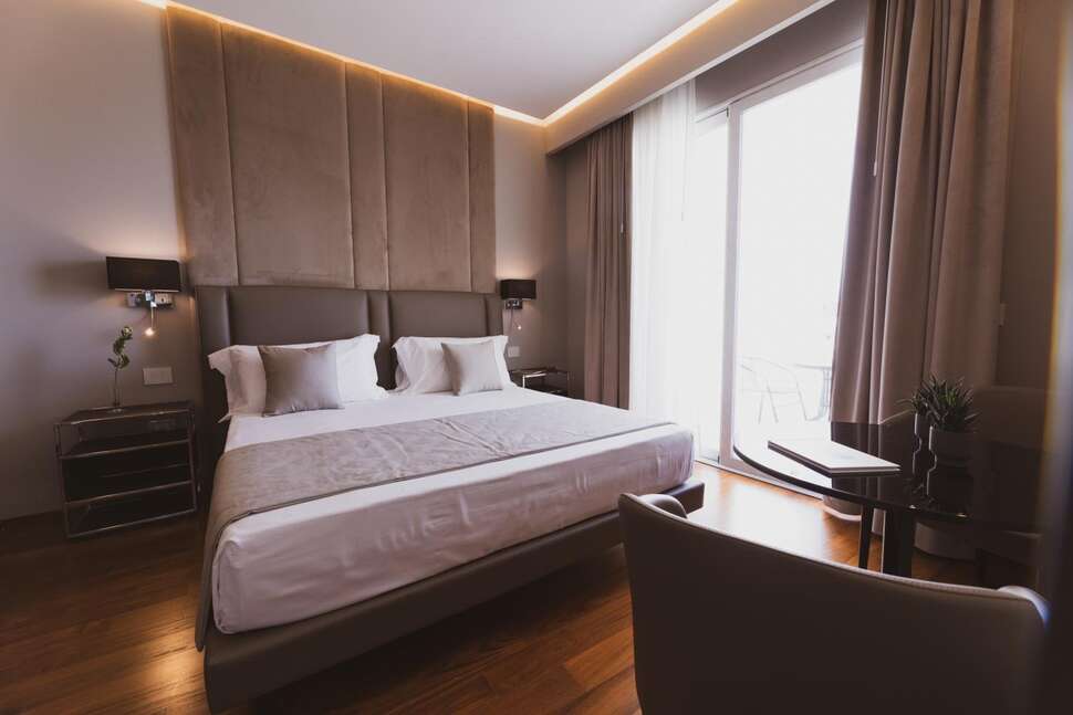 Callistos Hotel & Spa cover