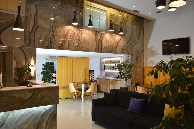 VH Park Hotel Tirana cover
