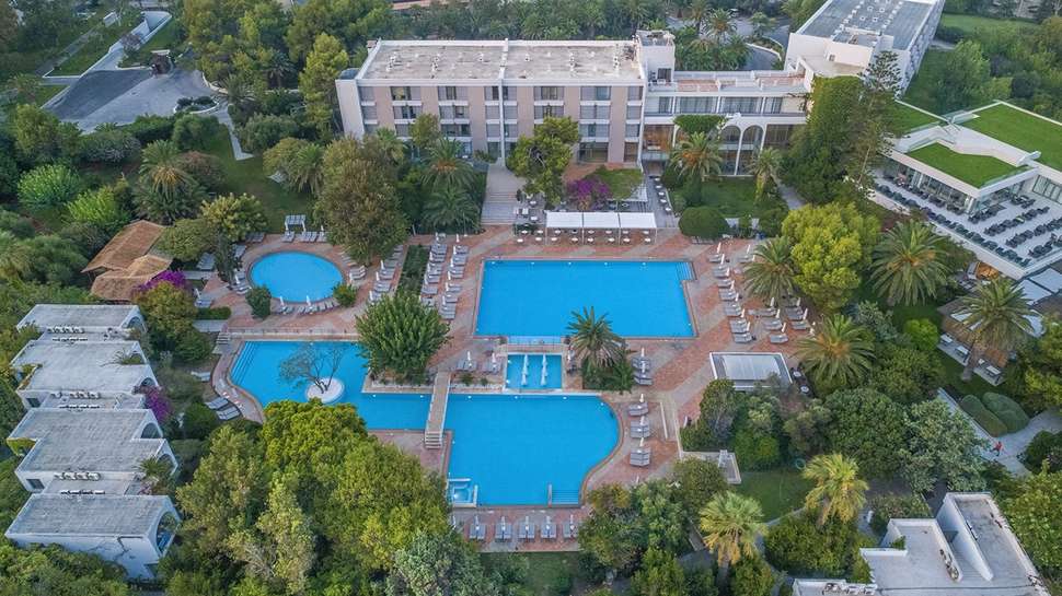 Caravia Beach Hotel cover