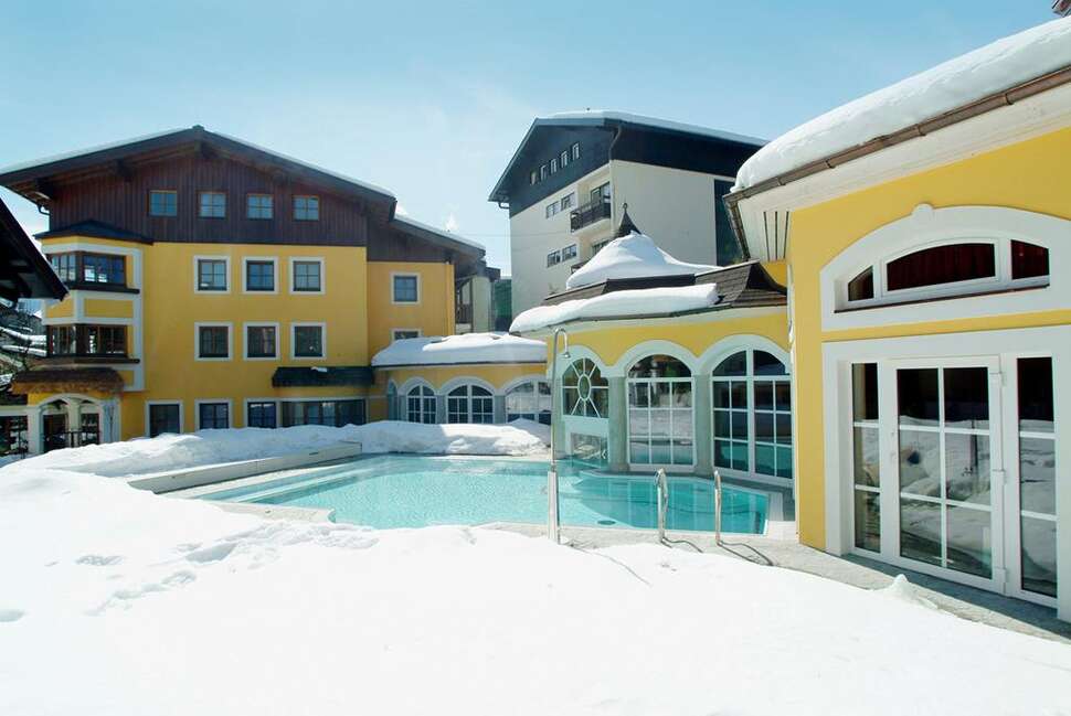 Romantik Hotel Zell am See cover