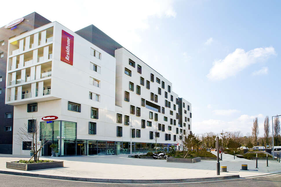 Residhome Paris Issy-les-Moulineaux cover