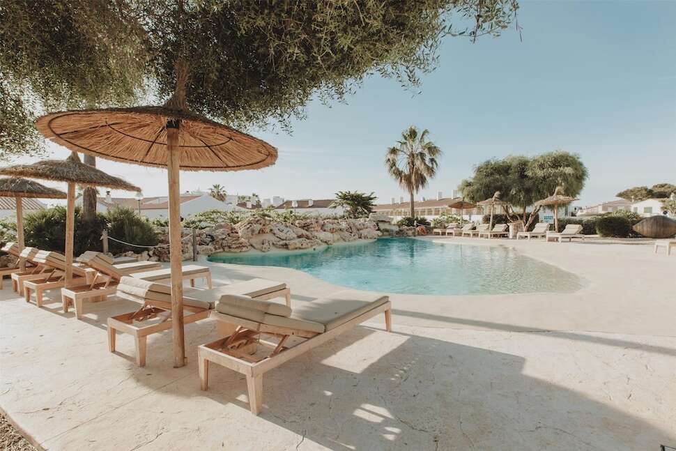 Lago Resort Menorca - Villas & Bungalows del cover