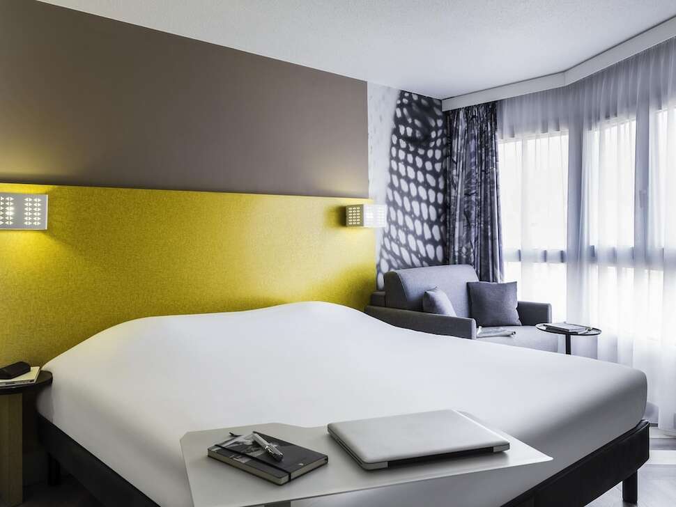 Ibis Styles Nice Vieux Port cover