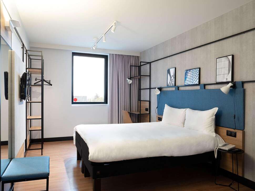 Ibis Paris CDG Airport cover