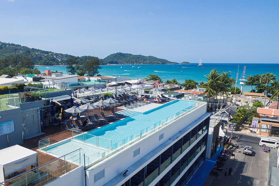Hotel Clover Patong Phuket cover