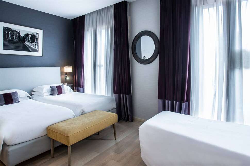 Hotel Adriano