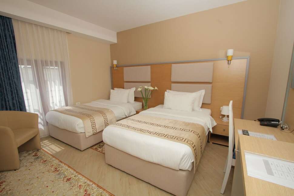 Capital Tirana Hotel cover