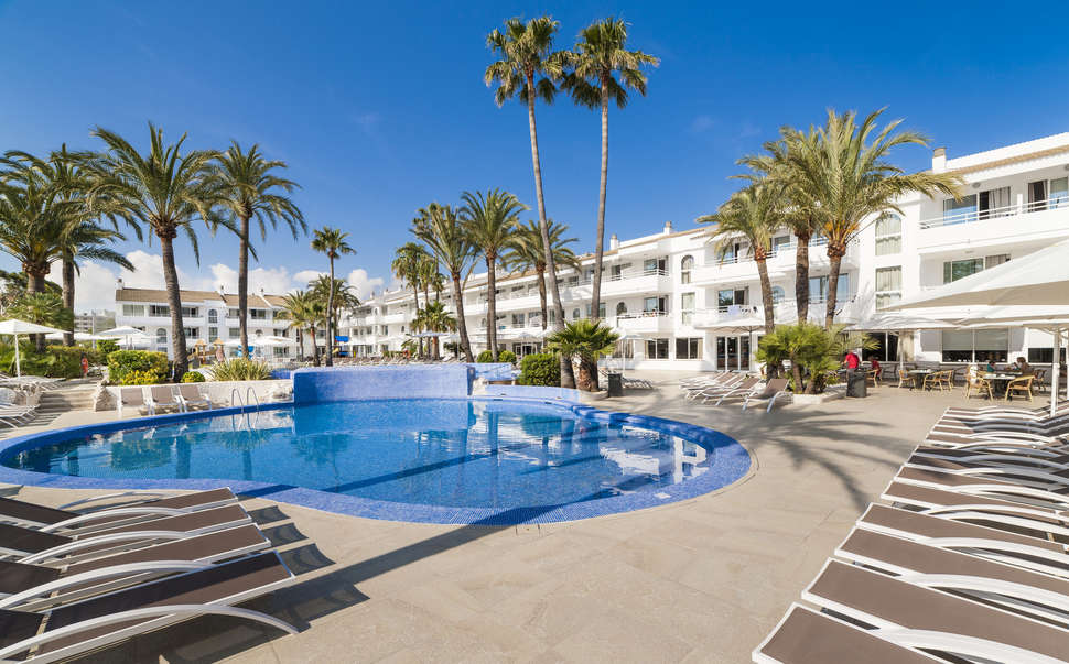 Hoposa Aparthotel Villaconcha cover