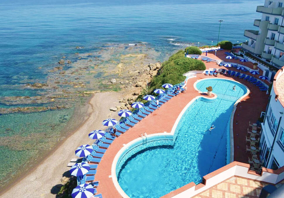 Carlton Hotel Riviera cover
