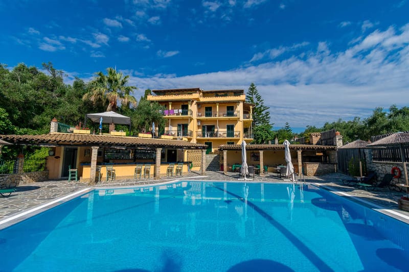 Villa Yannis cover