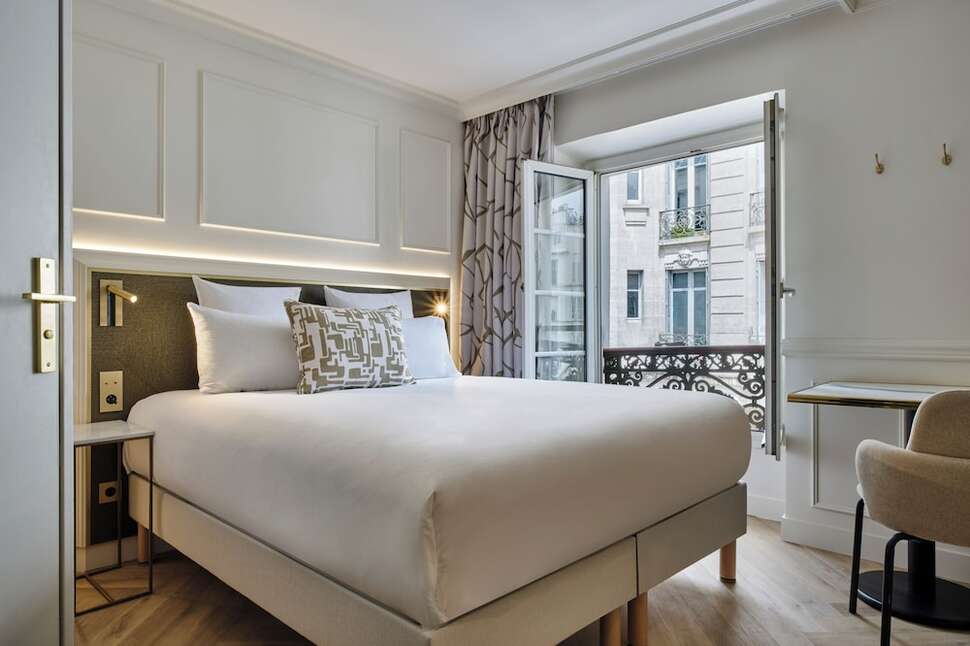Posy Hotel