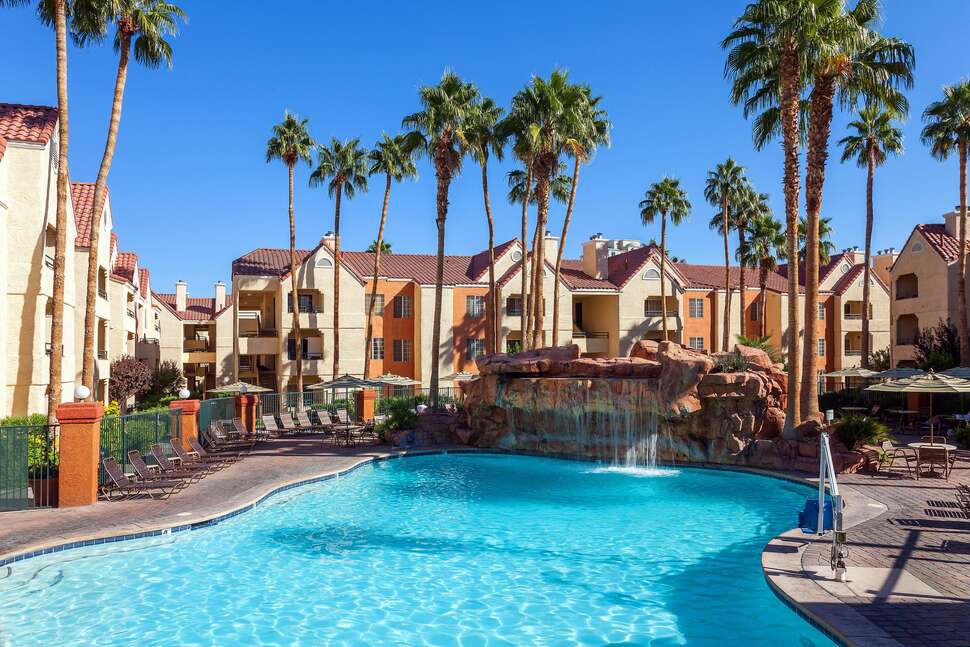 Holiday Inn Club Vacations At Desert Club Res cover