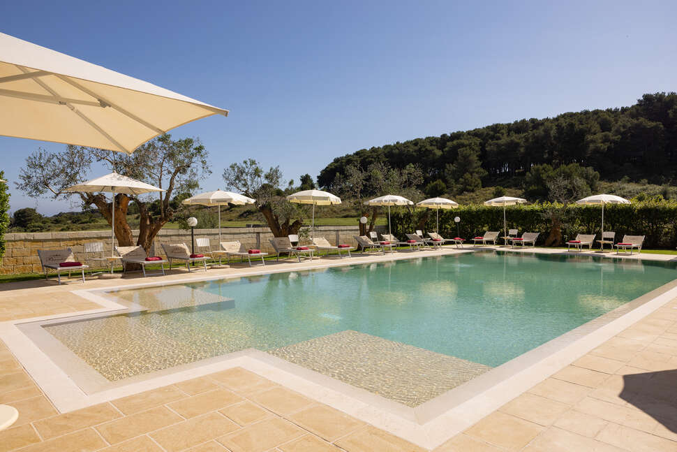 Hotel Masseria Bandino cover