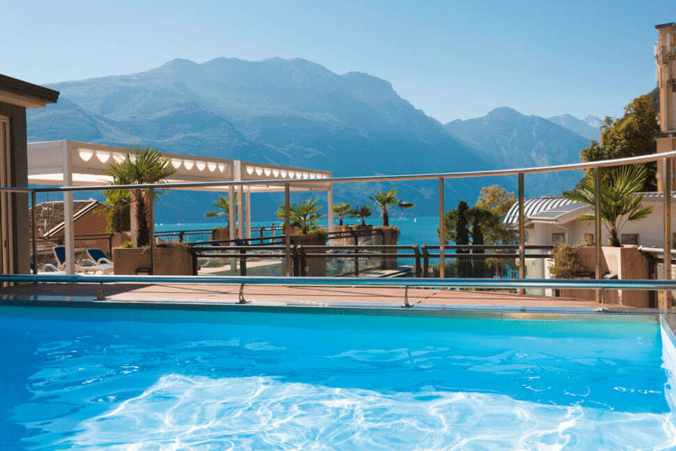 Europa Skypool & Panorama cover