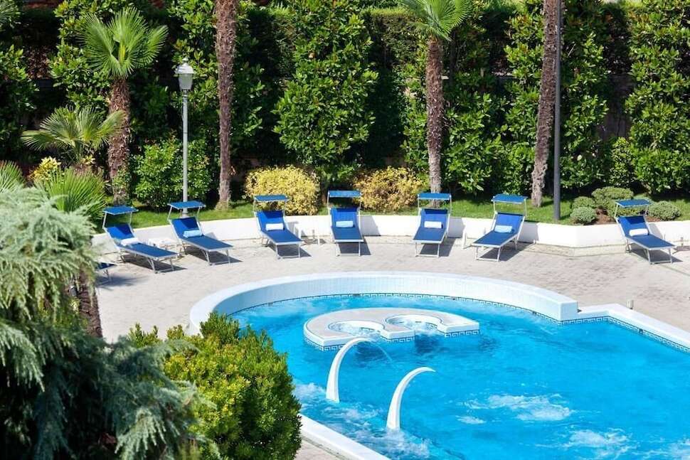 Hotel Due Torri Abano Terme cover