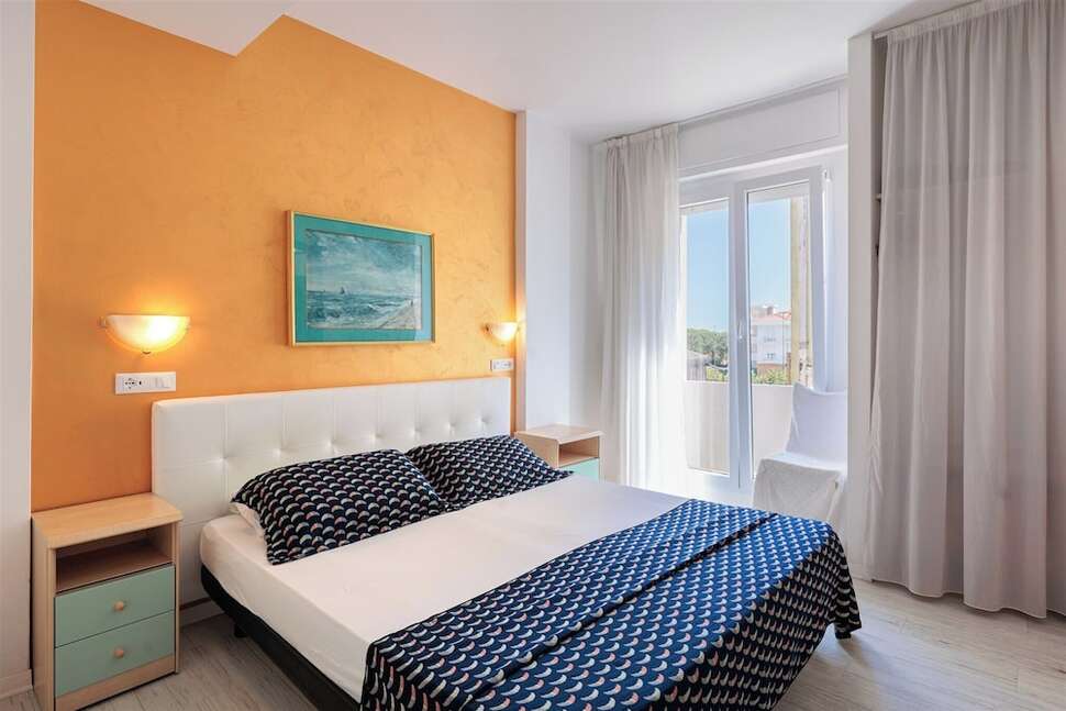 Hotel Cavallino Bianco cover