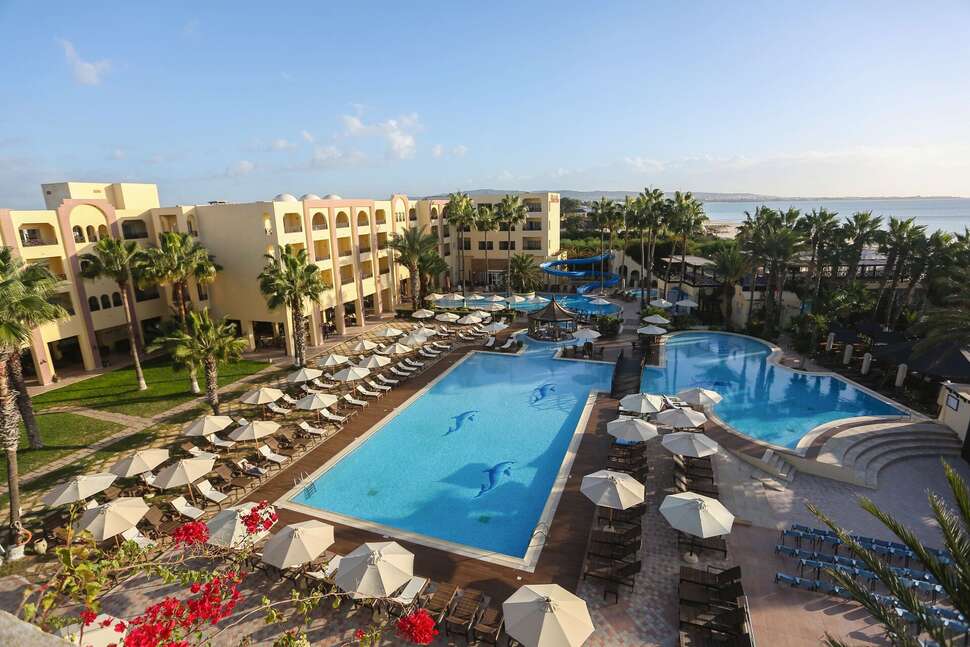 Hotel Paradis Palace cover
