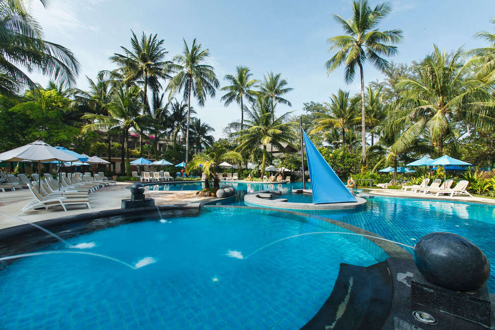 Holiday Inn Resort Phuket cover